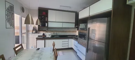 imagem 4 - Ótima oportunidade no Pq Industrial, casa repleta de móveis planejados, aceita permuta com apartamento  de menor valor. imagem 4 - Ótima oportunidade no Pq Industrial, casa repleta de móveis planejados, aceita permuta com apartamento  de menor valor.