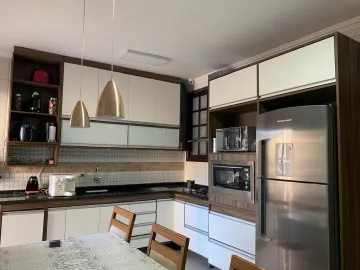 imagem 3 - Ótima oportunidade no Pq Industrial, casa repleta de móveis planejados, aceita permuta com apartamento  de menor valor. imagem 3 - Ótima oportunidade no Pq Industrial, casa repleta de móveis planejados, aceita permuta com apartamento  de menor valor.