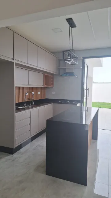 imagem 2 - CASA TERREA  CONDOMÍNIO  3 SUITES  CAÇAPAVA imagem 2 - CASA TERREA  CONDOMÍNIO  3 SUITES  CAÇAPAVA