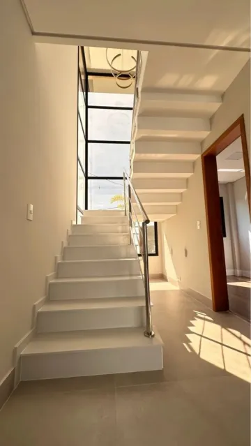 imagem 3 - Excelente Sobrado no Condomínio Reserva Rudá - 252 m² imagem 3 - Excelente Sobrado no Condomínio Reserva Rudá - 252 m²