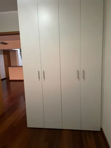 imagem 4 - Linda chacara  com piscina, 4 dormitórios, 2 suites, varanda, piscina de 30.000 litros de água, possui 3 poços de água sendo 1 artesiano, , pomar, galinheiro, viveiro de pássaros, 8 câmaras de monitoramento, 2 boilers de 240 litros cada um de áquia q imagem 4 - Linda chacara  com piscina, 4 dormitórios, 2 suites, varanda, piscina de 30.000 litros de água, possui 3 poços de água sendo 1 artesiano, , pomar, galinheiro, viveiro de pássaros, 8 câmaras de monitoramento, 2 boilers de 240 litros cada um de áquia q