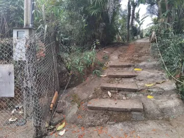 imagem 3 - Chácara com Potencial e Escritura no Bairro que Mais Cresce! imagem 3 - Chácara com Potencial e Escritura no Bairro que Mais Cresce!