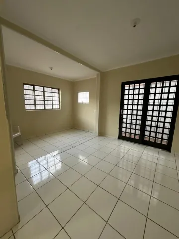 imagem 1 - CASA COM SALÃO COMERCIAL, LOTE INTEIRO PARQUE INDUSTRIAL imagem 1 - CASA COM SALÃO COMERCIAL, LOTE INTEIRO PARQUE INDUSTRIAL