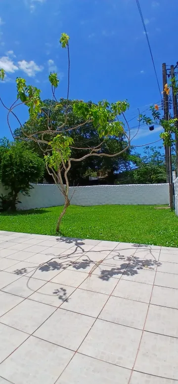 imagem 2 - Casa em Caraguatatuba a 100 metros da praia Massaguaçu com 04 dormitorios, suíte, cozinha, copa, 03 wcs, varanda e quintal grande, 15 vagas de garagem, casa de esquina na melhor localização do bairro imagem 2 - Casa em Caraguatatuba a 100 metros da praia Massaguaçu com 04 dormitorios, suíte, cozinha, copa, 03 wcs, varanda e quintal grande, 15 vagas de garagem, casa de esquina na melhor localização do bairro