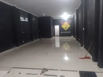 imagem 3 - ponto comercial ótimo para farmácia açougue mercadinho Ponto comer grande fluxo de pessoas ponto de ônibus próximo escola Perfeito para mercadinho açougue farmácia adega barbearia entre outros, imagem 3 - ponto comercial ótimo para farmácia açougue mercadinho Ponto comer grande fluxo de pessoas ponto de ônibus próximo escola Perfeito para mercadinho açougue farmácia adega barbearia entre outros,