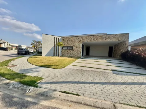 imagem 3 - Casa totalmente térrea em Condomínio com amplo espaço e excelente acabamento imagem 3 - Casa totalmente térrea em Condomínio com amplo espaço e excelente acabamento