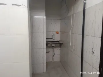 imagem 2 - excelente ponto comercial em avenida de grande movimento e a principal do bairro imagem 2 - excelente ponto comercial em avenida de grande movimento e a principal do bairro