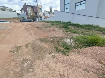 imagem 3 - Condomínio Verana - lote em declive / quadra 13 imagem 3 - Condomínio Verana - lote em declive / quadra 13