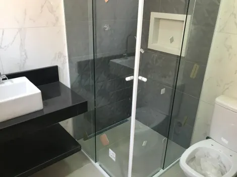 imagem 4 - Casa Condomínio fechado - 3 SUÍTES -  ALTO PADRÃO  - SUÍTE DO CASAL COM MÓVEIS PLANEJADOS E AR CONDICIONADO INSTALADO imagem 4 - Casa Condomínio fechado - 3 SUÍTES -  ALTO PADRÃO  - SUÍTE DO CASAL COM MÓVEIS PLANEJADOS E AR CONDICIONADO INSTALADO
