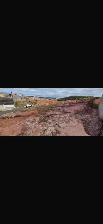 imagem 1 - Oportunidade! Terreno de R$ 290.000 por apenas R$ 250.000 à venda no Santa Júlia.  Proprietário aceita permuta por terreno na região do Urbanova, com possibilidade de volta em dinheiro. imagem 1 - Oportunidade! Terreno de R$ 290.000 por apenas R$ 250.000 à venda no Santa Júlia.  Proprietário aceita permuta por terreno na região do Urbanova, com possibilidade de volta em dinheiro.