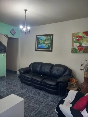 imagem 3 - Excelente casa no Jardim Pararangaba toda em piso frio imagem 3 - Excelente casa no Jardim Pararangaba toda em piso frio