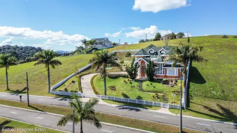imagem 3 - Elegância e Harmonia com a Natureza - Um Refúgio de Luxo no Condomínio Quinta dos Lagos imagem 3 - Elegância e Harmonia com a Natureza - Um Refúgio de Luxo no Condomínio Quinta dos Lagos