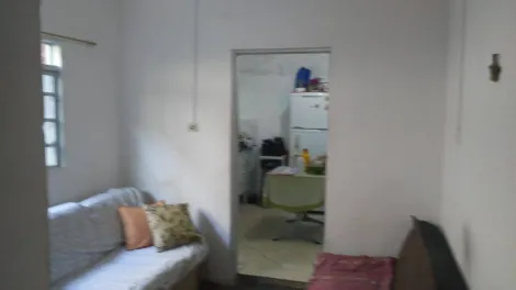 imagem 5 - uma casa boa com dois quartos ,garagem  coberta um amplo espaço nos fundos que da para construir ,rua boa próxima de comércio imagem 5 - uma casa boa com dois quartos ,garagem  coberta um amplo espaço nos fundos que da para construir ,rua boa próxima de comércio